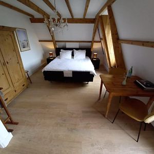 Kamer met een King Size Bed